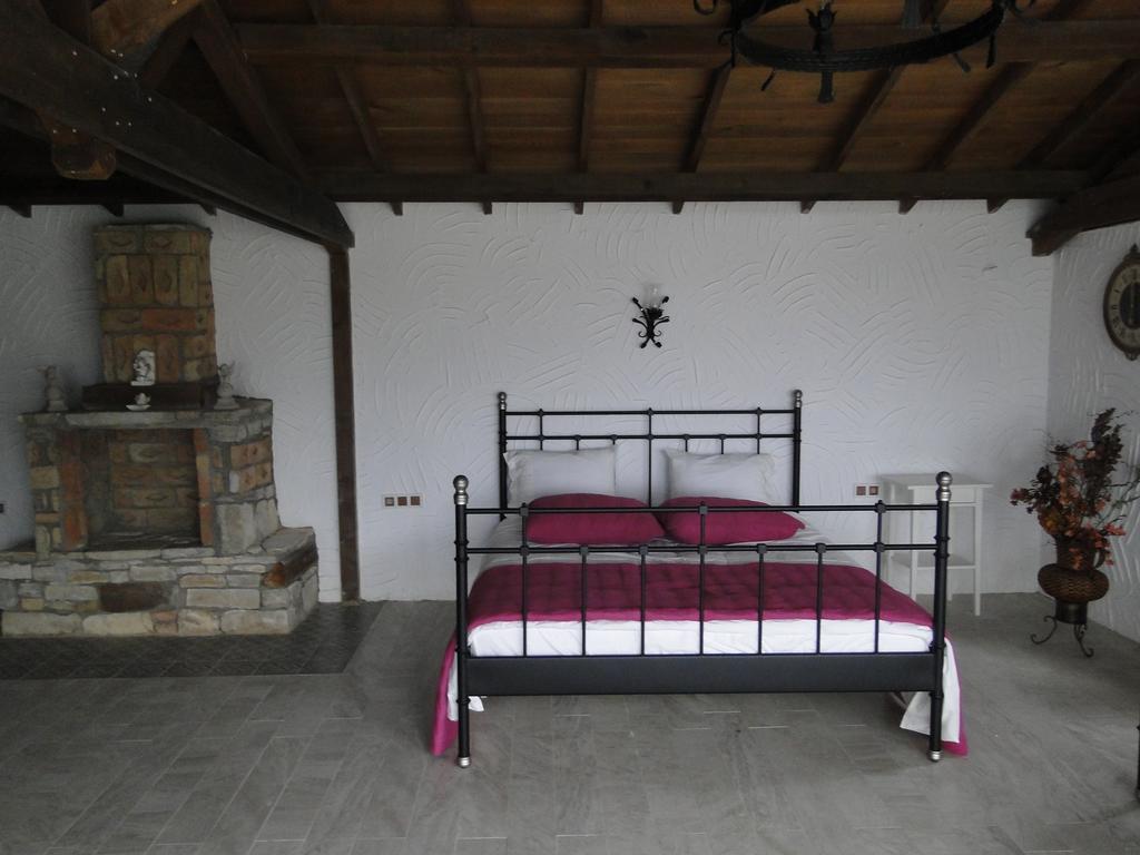 The Stone Castle Boutique Hotel Ağaçlı Стая снимка
