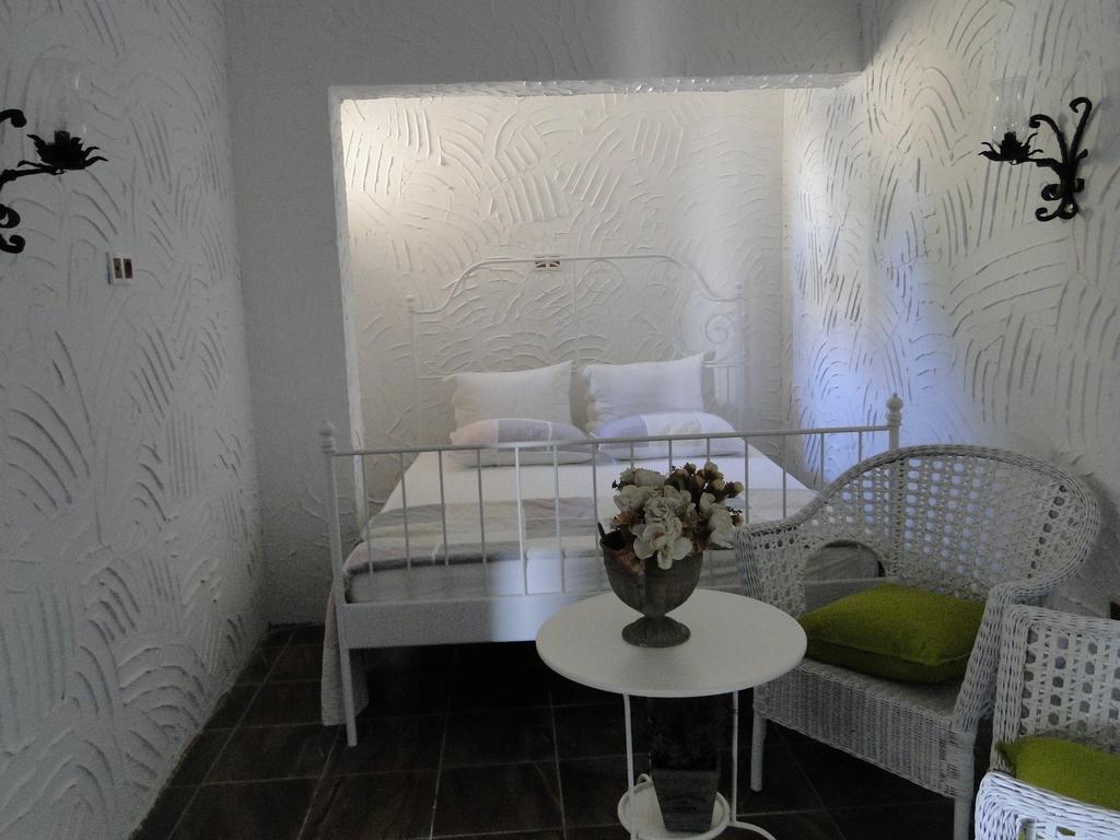 The Stone Castle Boutique Hotel Ağaçlı Стая снимка