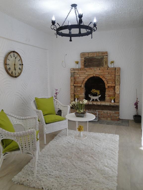 The Stone Castle Boutique Hotel Ağaçlı Стая снимка